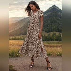 NWT - Boutique - Side Slit Printed V-Neck Camel Short Sleeve Midi Dress - Size L
